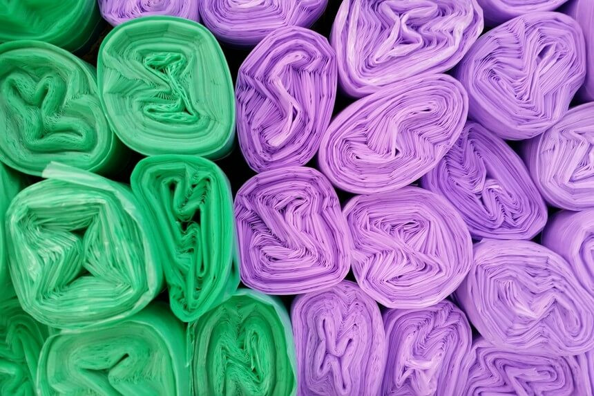 Jakie są korzyści z regularnych zamówień na woreczki foliowe dla firm?